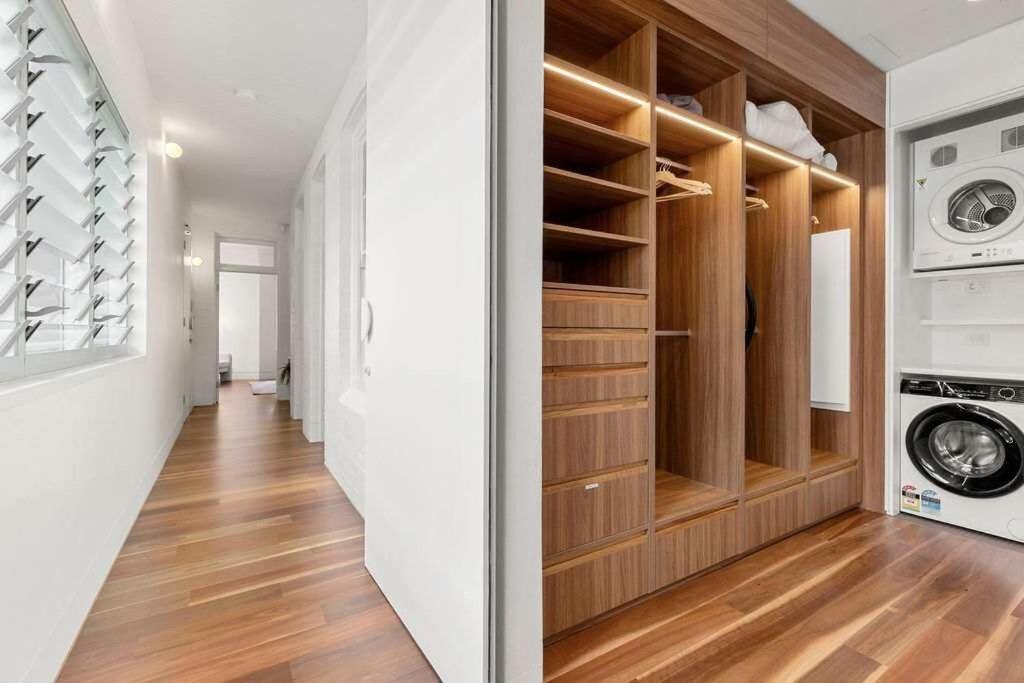 Urban Retreat Near Harbour * Sydney